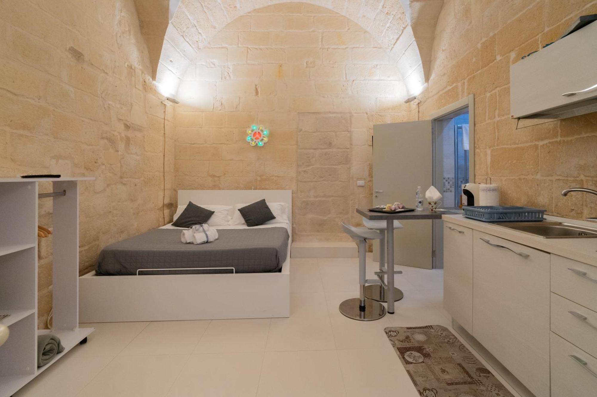 Essential Suite By Dimora Barocca Lecce Zewnętrze zdjęcie